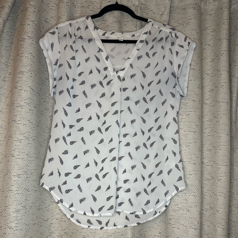 Feather Short Sleeve Blouse